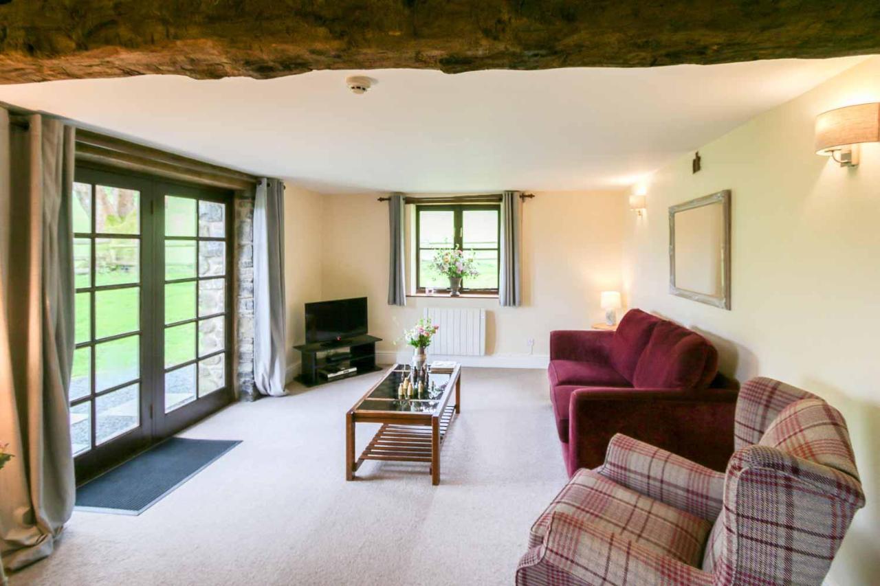 Lake Cottages At Cwm Chwefru Llanafan-fawr エクステリア 写真