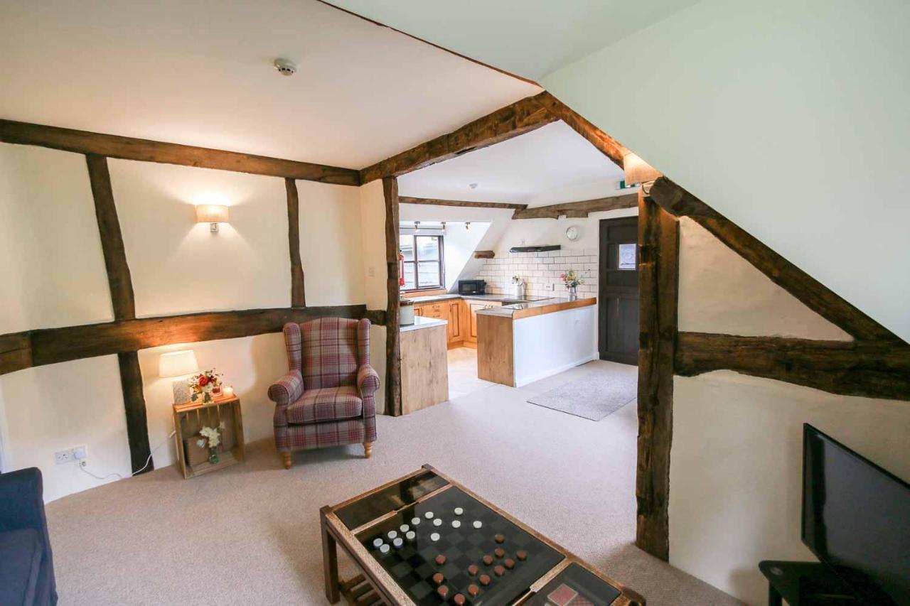 Lake Cottages At Cwm Chwefru Llanafan-fawr エクステリア 写真